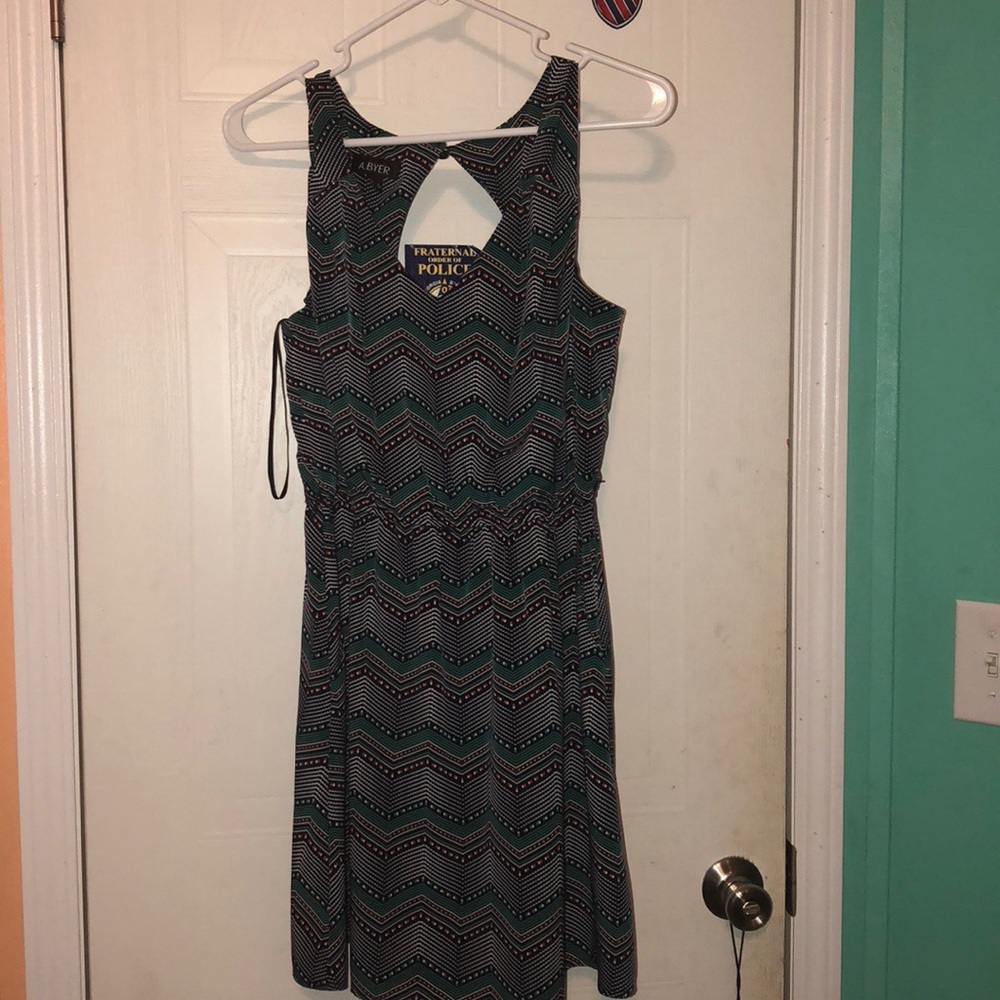 Criss cross design dress